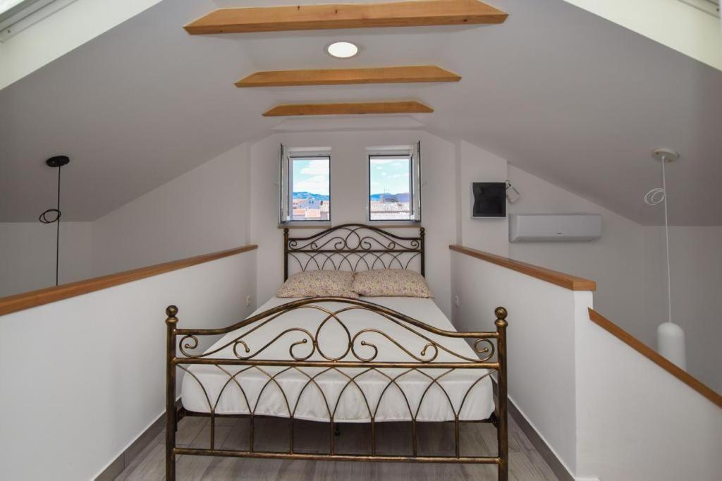 Apartmán Tissa-Novalja Exteriér fotografie